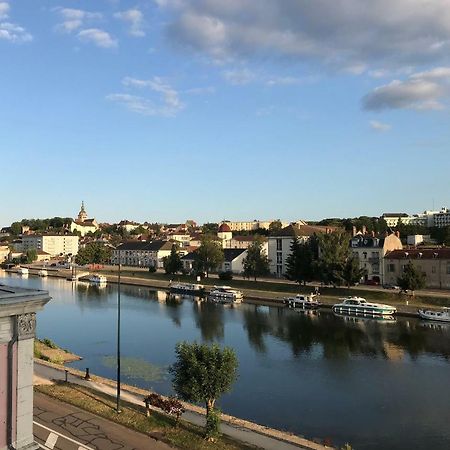 Le Villeneuve Гре Экстерьер фото